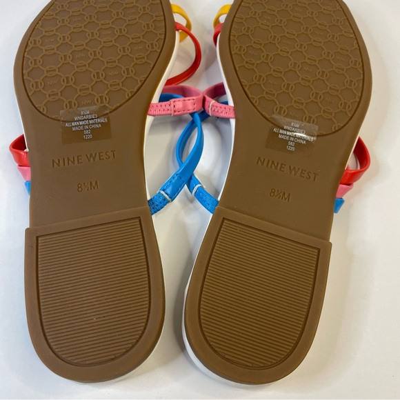 Nine West Women’s Strapped Slip On Flats Sandals Sz 8.5 White & Multi Color - Picture 3 of 8